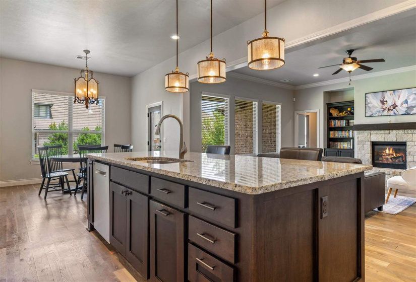 5 Bedrooms Bedrooms, 0 ,4 BathroomsBathrooms,Residential,Single Family,Wellington,1.5,132545