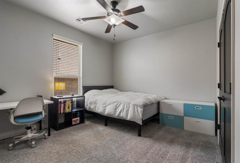5 Bedrooms Bedrooms, 0 ,4 BathroomsBathrooms,Residential,Single Family,Wellington,1.5,132545
