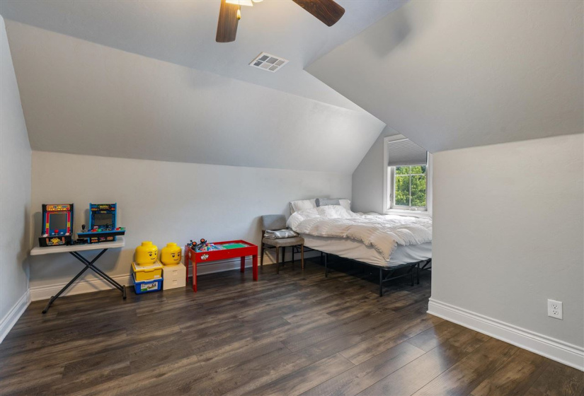 5 Bedrooms Bedrooms, 0 ,4 BathroomsBathrooms,Residential,Single Family,Wellington,1.5,132545