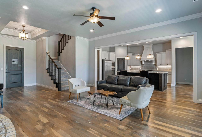 5 Bedrooms Bedrooms, 0 ,4 BathroomsBathrooms,Residential,Single Family,Wellington,1.5,132545