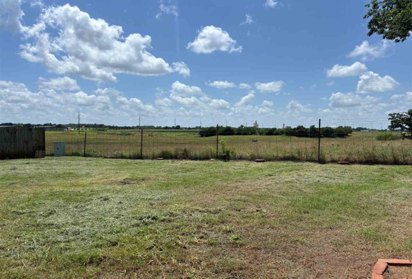 3 Bedrooms Bedrooms, 0 ,2 BathroomsBathrooms,Residential,Single Family,Abbey,1,132546