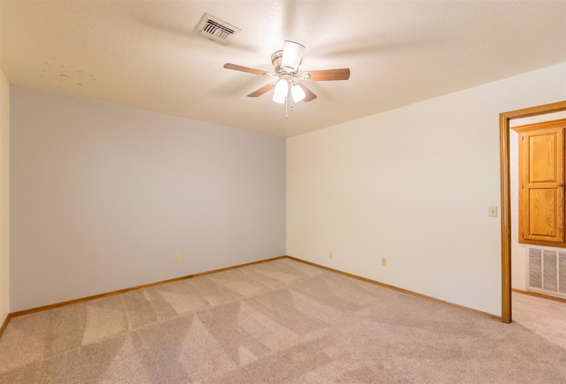 3 Bedrooms Bedrooms, 0 ,2 BathroomsBathrooms,Residential,Single Family,Timberline,1,132548