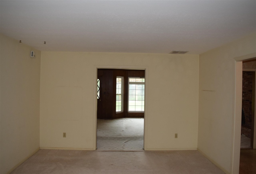 4 Bedrooms Bedrooms, 0 ,2 BathroomsBathrooms,Residential,Single Family,34th,1.5,132550