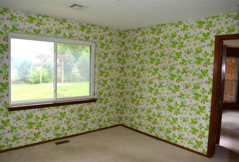 4 Bedrooms Bedrooms, 0 ,2 BathroomsBathrooms,Residential,Single Family,34th,1.5,132550