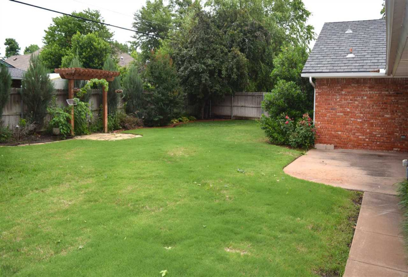 4 Bedrooms Bedrooms, 0 ,2 BathroomsBathrooms,Residential,Single Family,34th,1.5,132550