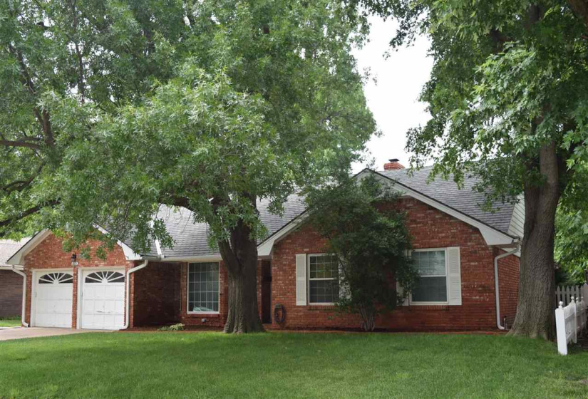 4 Bedrooms Bedrooms, 0 ,2 BathroomsBathrooms,Residential,Single Family,34th,1.5,132550