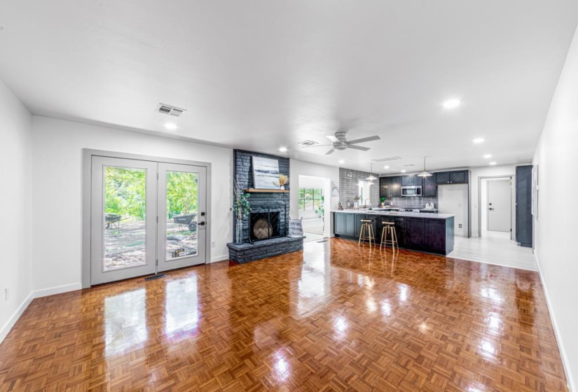 3 Bedrooms Bedrooms, 0 ,3 BathroomsBathrooms,Residential,Single Family,Elvin,1,132551