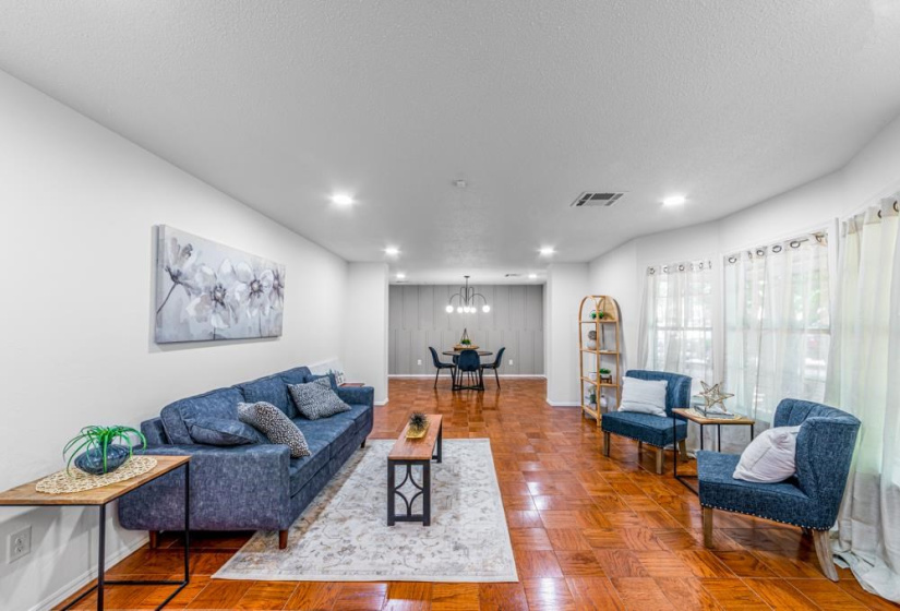 3 Bedrooms Bedrooms, 0 ,3 BathroomsBathrooms,Residential,Single Family,Elvin,1,132551