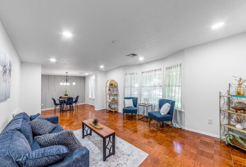 3 Bedrooms Bedrooms, 0 ,3 BathroomsBathrooms,Residential,Single Family,Elvin,1,132551