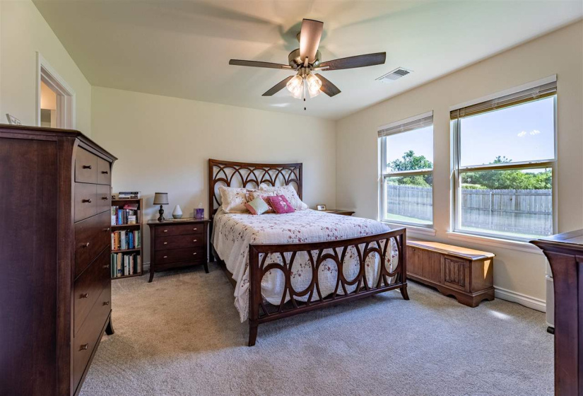 3 Bedrooms Bedrooms, 0 ,2 BathroomsBathrooms,Residential,Single Family,Prairie,1,132557