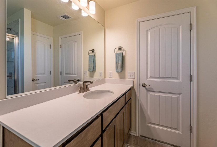3 Bedrooms Bedrooms, 0 ,2 BathroomsBathrooms,Residential,Single Family,Prairie,1,132557