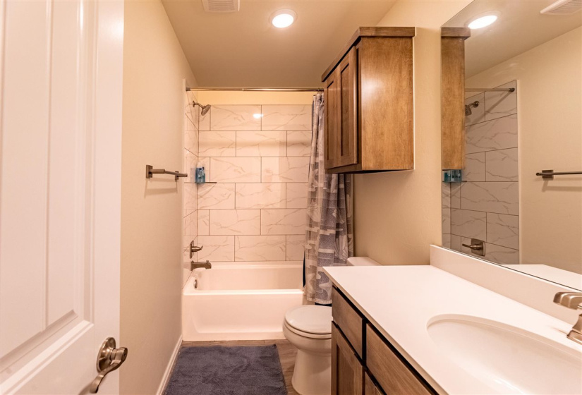 3 Bedrooms Bedrooms, 0 ,2 BathroomsBathrooms,Residential,Single Family,Prairie,1,132557