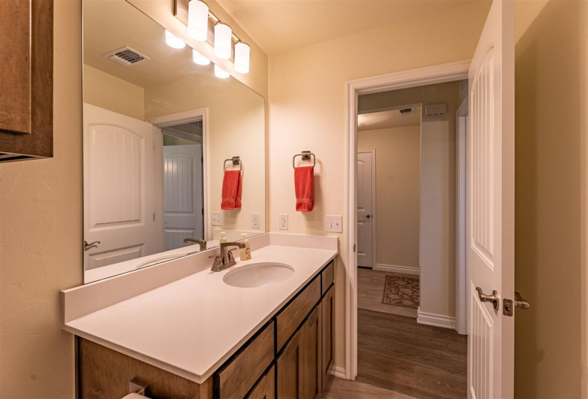 3 Bedrooms Bedrooms, 0 ,2 BathroomsBathrooms,Residential,Single Family,Prairie,1,132557