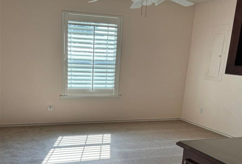 4 Bedrooms Bedrooms, 0 ,2 BathroomsBathrooms,Residential,Single Family,Pecan Hill,1,132558