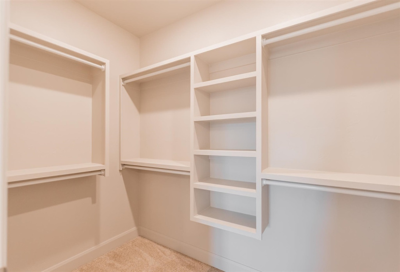 4 Bedrooms Bedrooms, 0 ,3 BathroomsBathrooms,Residential,Single Family,Stonebrairr,1,132565