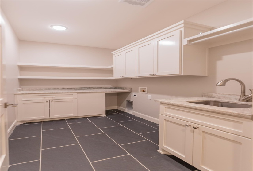 4 Bedrooms Bedrooms, 0 ,3 BathroomsBathrooms,Residential,Single Family,Stonebrairr,1,132565