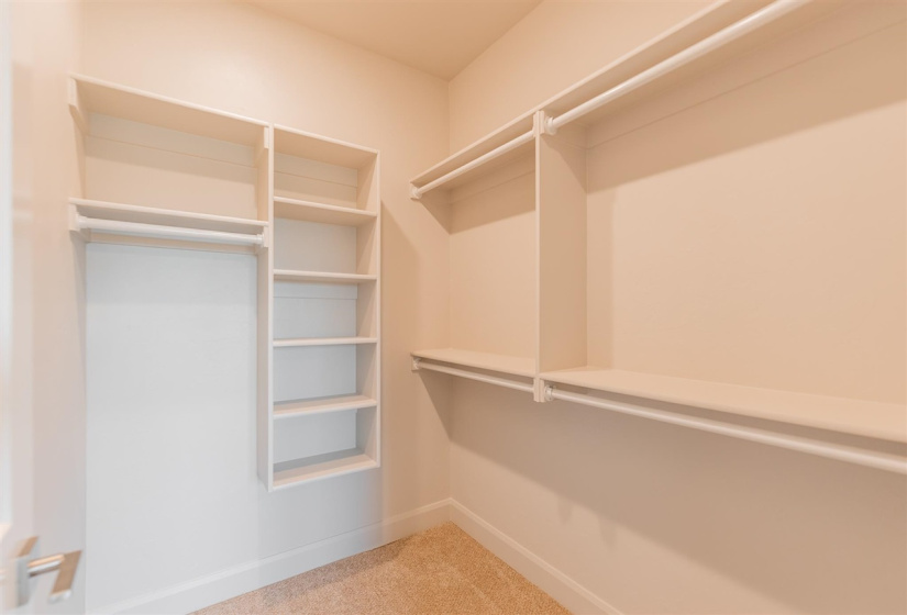 4 Bedrooms Bedrooms, 0 ,3 BathroomsBathrooms,Residential,Single Family,Stonebrairr,1,132565