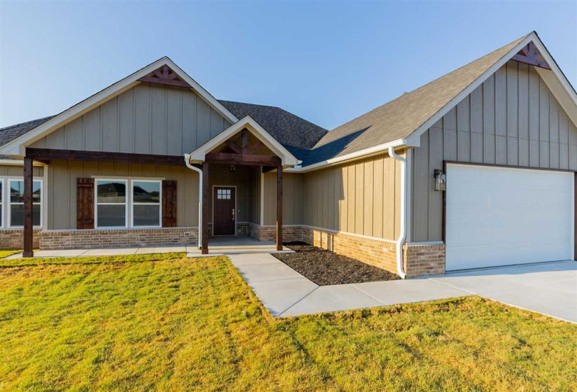 4 Bedrooms Bedrooms, 0 ,3 BathroomsBathrooms,Residential,Single Family,Stonebrairr,1,132565