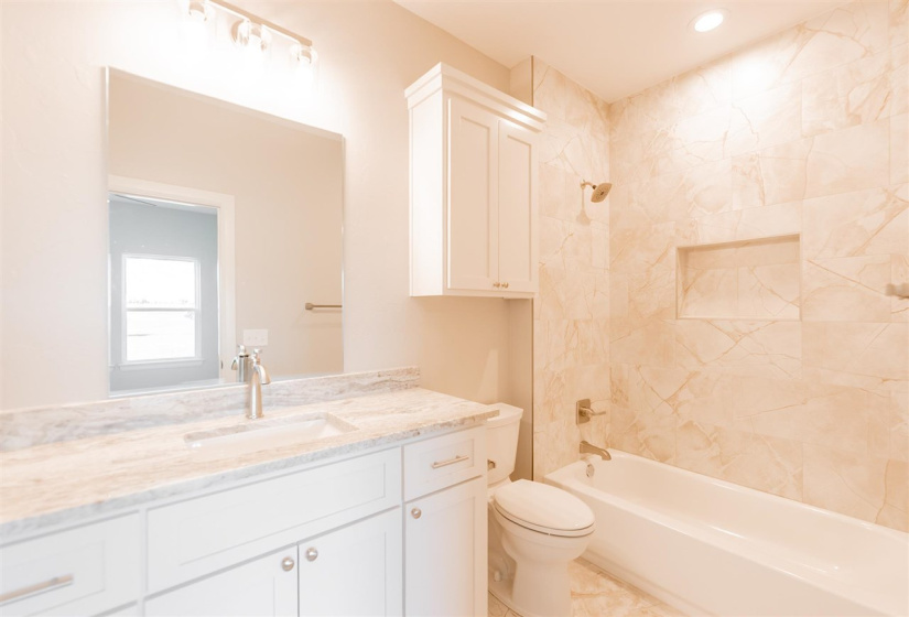 4 Bedrooms Bedrooms, 0 ,3 BathroomsBathrooms,Residential,Single Family,Stonebrairr,1,132565