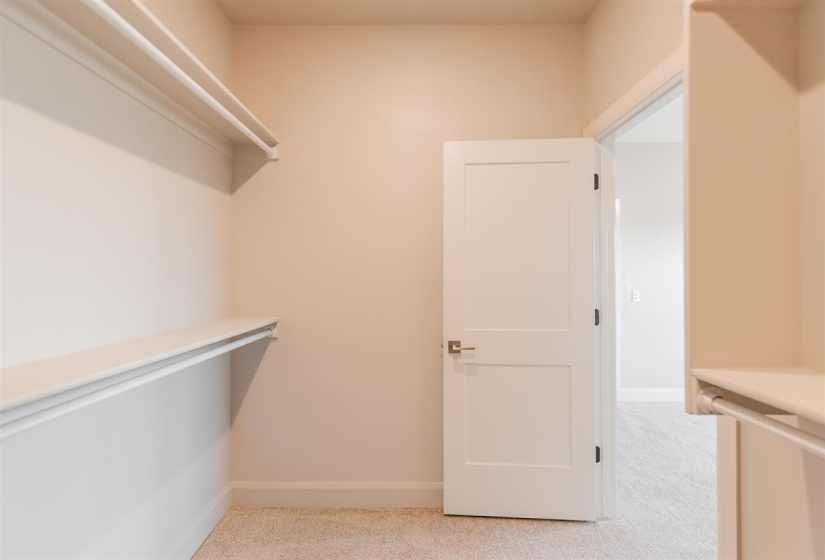 4 Bedrooms Bedrooms, 0 ,3 BathroomsBathrooms,Residential,Single Family,Stonebrairr,1,132565