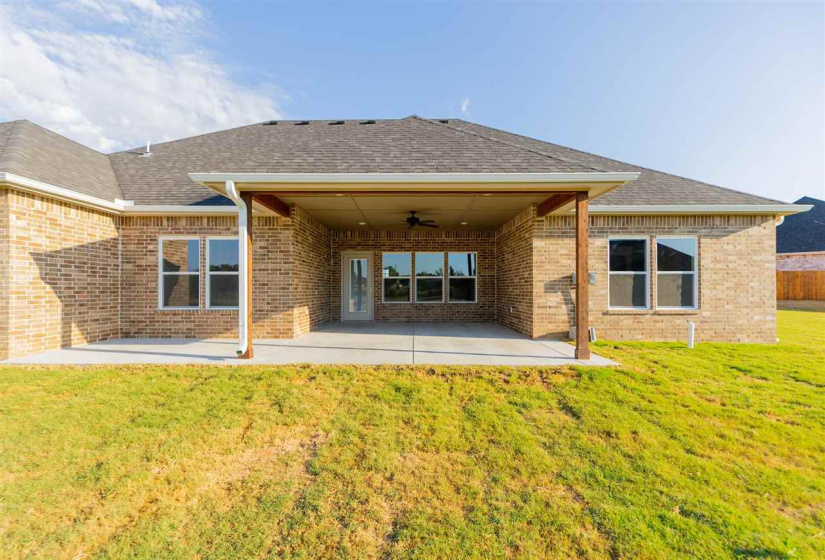 4 Bedrooms Bedrooms, 0 ,3 BathroomsBathrooms,Residential,Single Family,Stonebrairr,1,132565