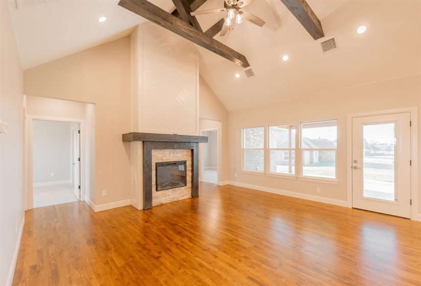 4 Bedrooms Bedrooms, 0 ,3 BathroomsBathrooms,Residential,Single Family,Stonebrairr,1,132565