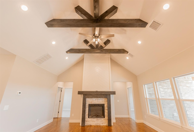 4 Bedrooms Bedrooms, 0 ,3 BathroomsBathrooms,Residential,Single Family,Stonebrairr,1,132565