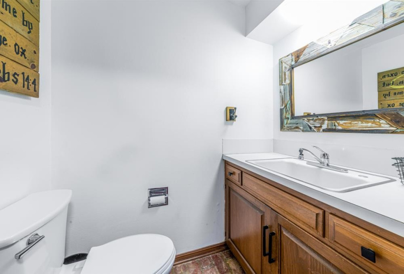 4 Bedrooms Bedrooms, 0 ,2 BathroomsBathrooms,Residential,Single Family,Pecan Drive,1.5,132569