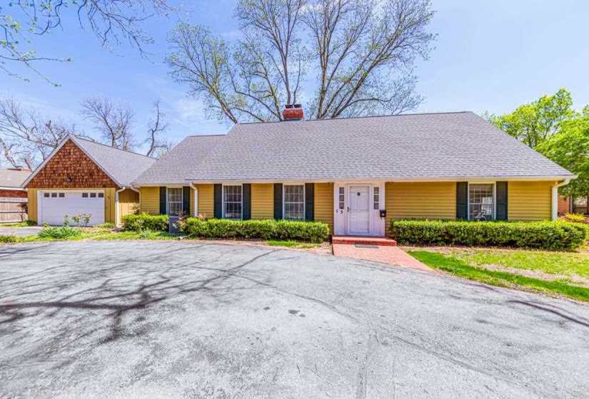 4 Bedrooms Bedrooms, 0 ,2 BathroomsBathrooms,Residential,Single Family,Pecan Drive,1.5,132569
