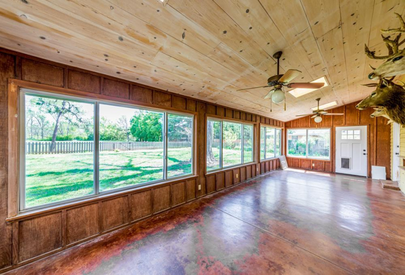4 Bedrooms Bedrooms, 0 ,2 BathroomsBathrooms,Residential,Single Family,Pecan Drive,1.5,132569