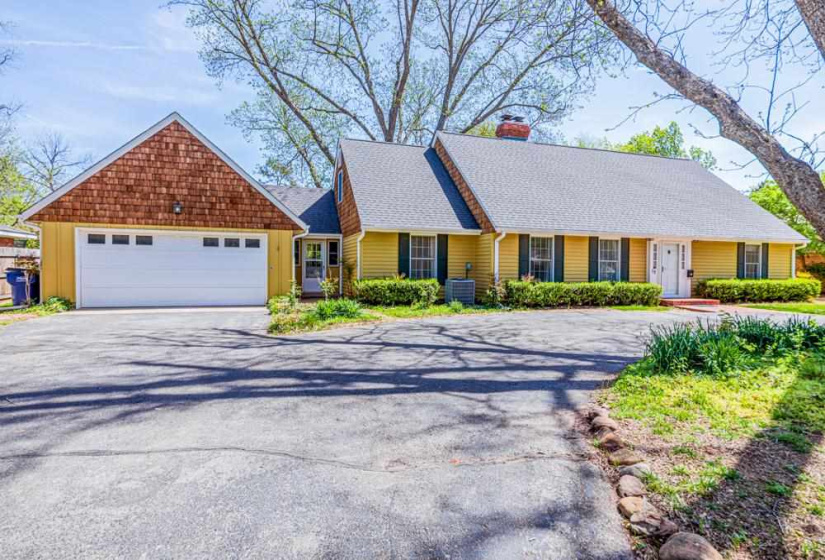 4 Bedrooms Bedrooms, 0 ,2 BathroomsBathrooms,Residential,Single Family,Pecan Drive,1.5,132569
