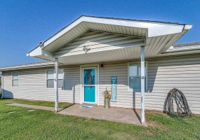 4 Bedrooms Bedrooms, 0 ,1 BathroomBathrooms,Residential,Single Family,Lily,1,132570