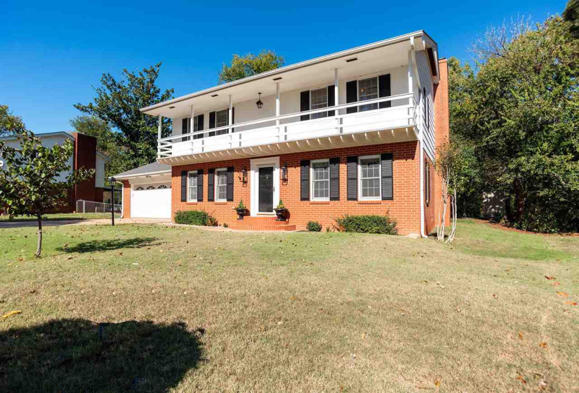 4 Bedrooms Bedrooms, 0 ,2 BathroomsBathrooms,Residential,Single Family,Lakeshore,2,132571