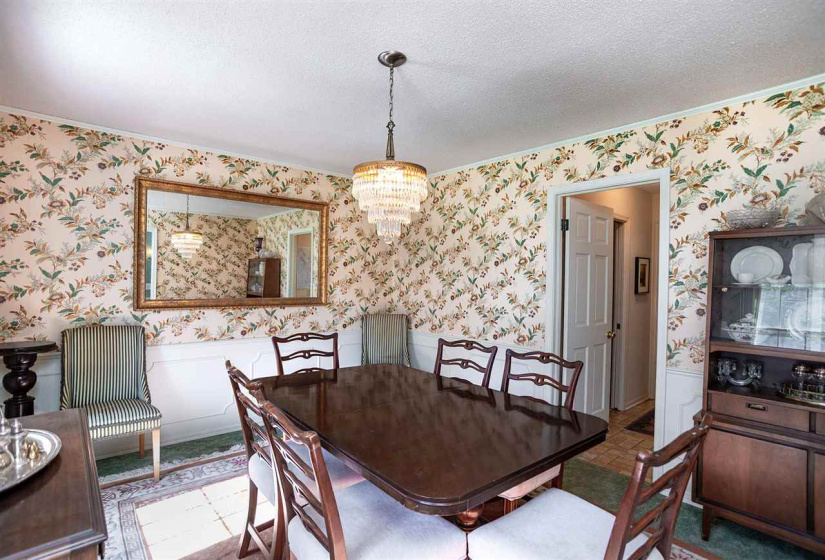 4 Bedrooms Bedrooms, 0 ,2 BathroomsBathrooms,Residential,Single Family,Lakeshore,2,132571