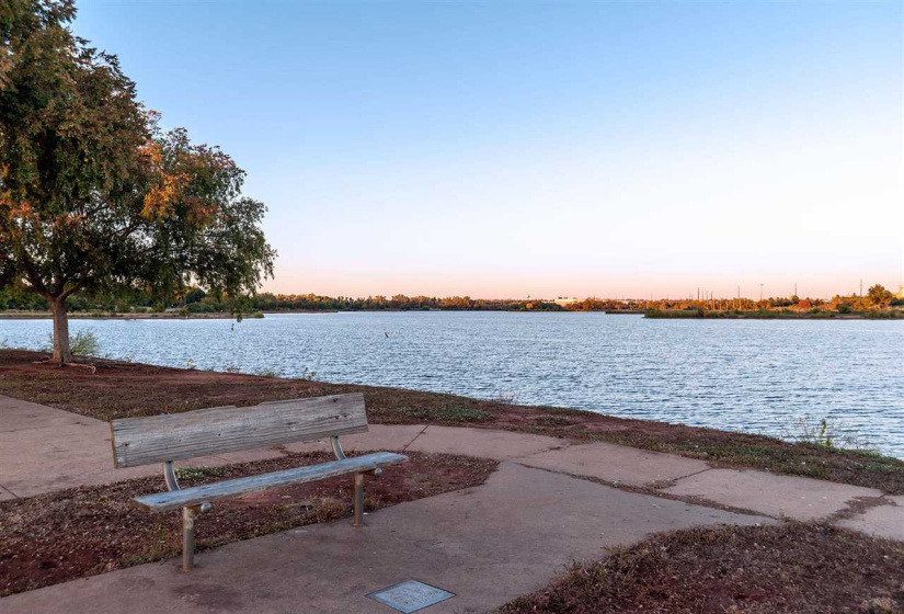 4 Bedrooms Bedrooms, 0 ,2 BathroomsBathrooms,Residential,Single Family,Lakeshore,2,132571