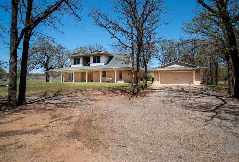 3 Bedrooms Bedrooms, 0 ,2 BathroomsBathrooms,Residential,Single Family,840,2,132573