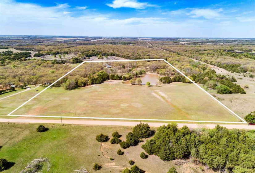 3 Bedrooms Bedrooms, 0 ,2 BathroomsBathrooms,Residential,Single Family,840,2,132573