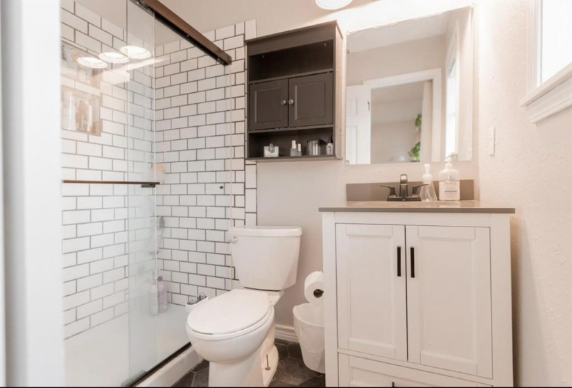 3 Bedrooms Bedrooms, 0 ,2 BathroomsBathrooms,Residential,Single Family,Vena,1,132574