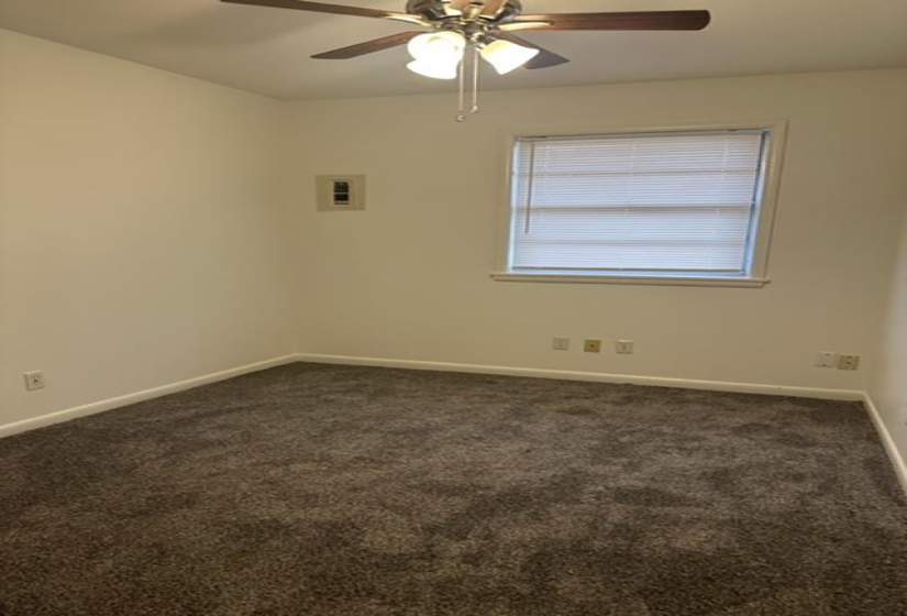 4 Bedrooms Bedrooms, 0 ,2 BathroomsBathrooms,Residential,Single Family,Benjamin,1,132575