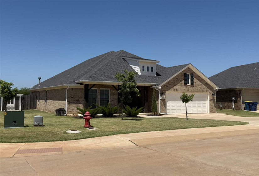 3 Bedrooms Bedrooms, 0 ,2 BathroomsBathrooms,Residential,Single Family,Platinum,1,132576