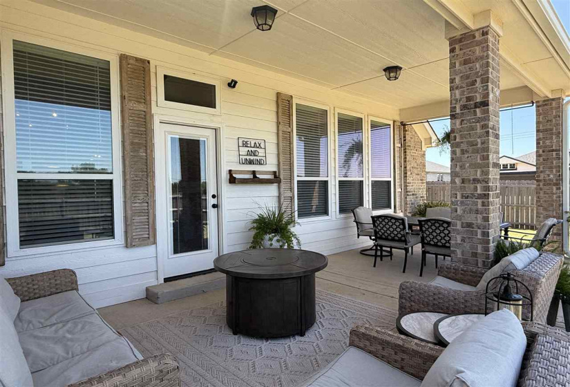 3 Bedrooms Bedrooms, 0 ,2 BathroomsBathrooms,Residential,Single Family,Platinum,1,132576