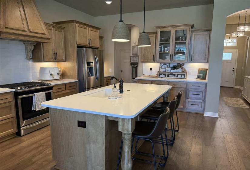 3 Bedrooms Bedrooms, 0 ,2 BathroomsBathrooms,Residential,Single Family,Platinum,1,132576