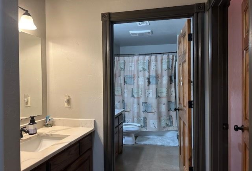 3 Bedrooms Bedrooms, 0 ,2 BathroomsBathrooms,Residential,Single Family,743,1,132604
