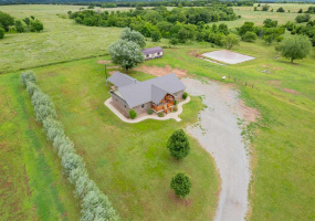 3 Bedrooms Bedrooms, 0 ,2 BathroomsBathrooms,Residential,Single Family,743,1,132604