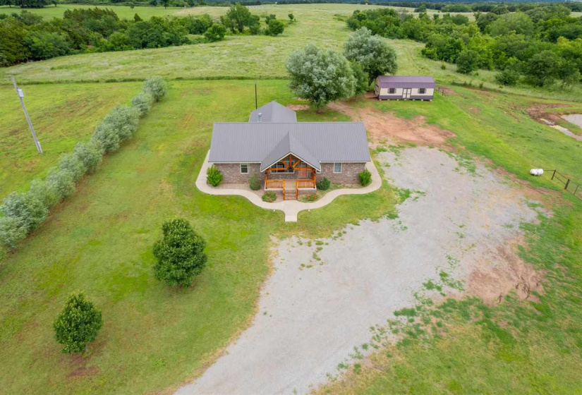 3 Bedrooms Bedrooms, 0 ,2 BathroomsBathrooms,Residential,Single Family,743,1,132604