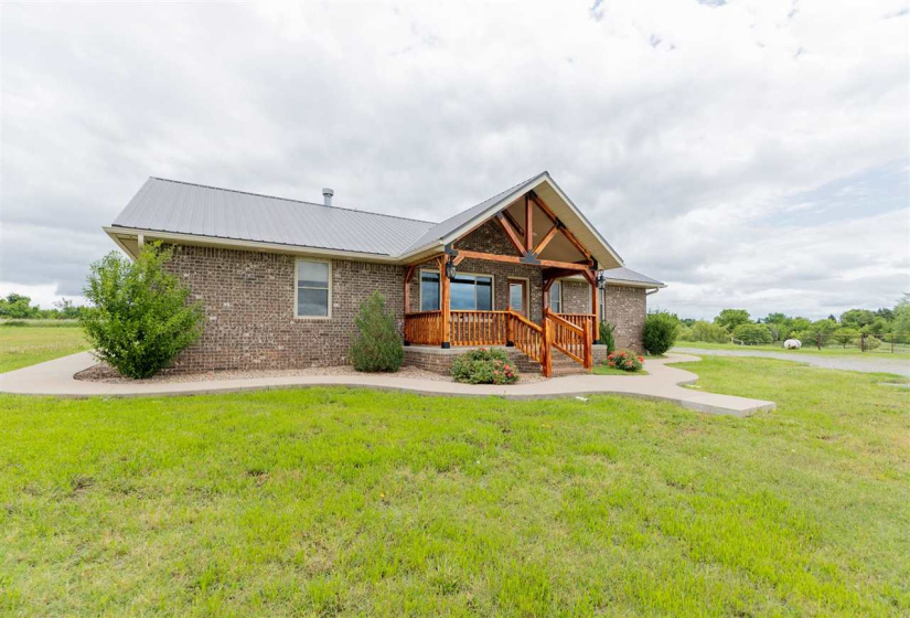 3 Bedrooms Bedrooms, 0 ,2 BathroomsBathrooms,Residential,Single Family,743,1,132604