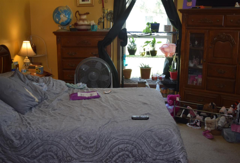 4 Bedrooms Bedrooms, 0 ,2 BathroomsBathrooms,Residential,Single Family,Boston,2,132607