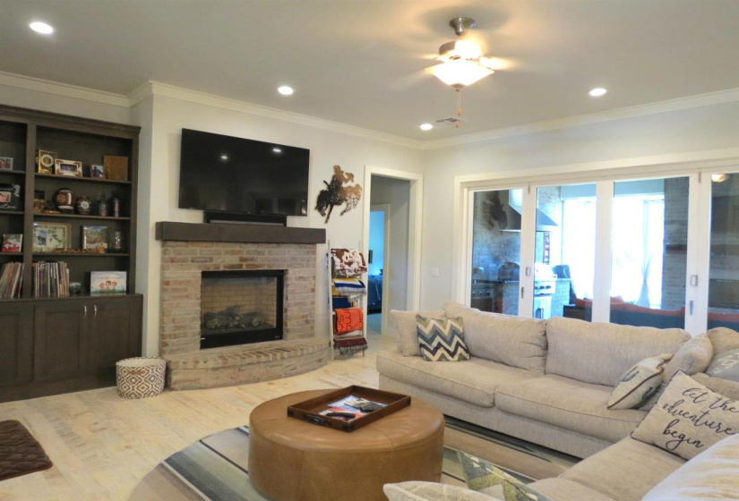 4 Bedrooms Bedrooms, 0 ,4 BathroomsBathrooms,Residential,Single Family,Arbor,2,132609