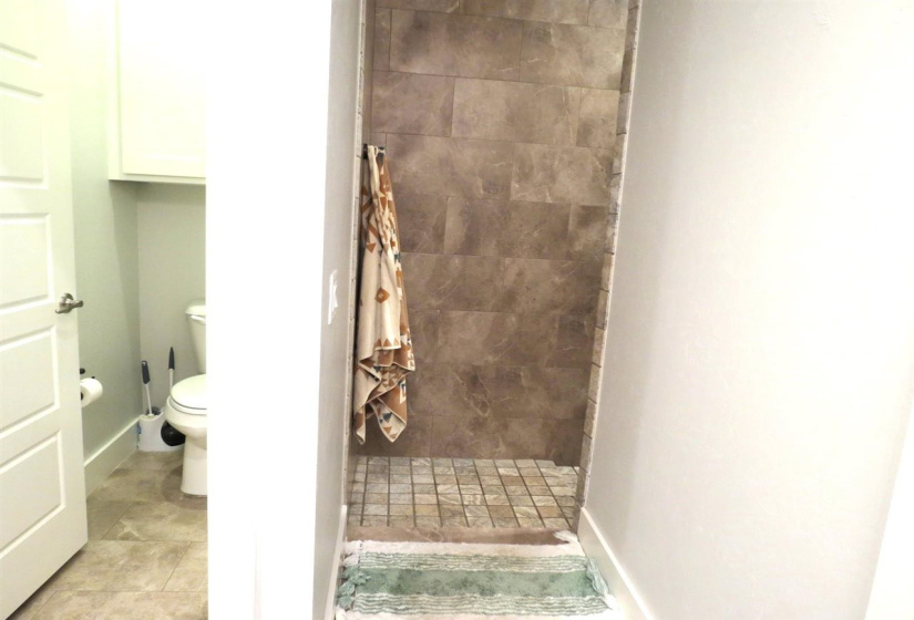 4 Bedrooms Bedrooms, 0 ,4 BathroomsBathrooms,Residential,Single Family,Arbor,2,132609