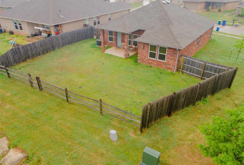 3 Bedrooms Bedrooms, 0 ,2 BathroomsBathrooms,Residential,Single Family,Landry,1,132617